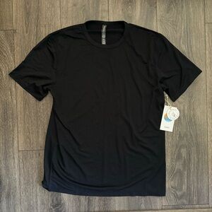 Vuori Zephyr Tee